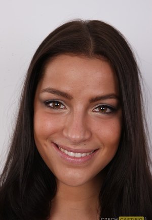 18 year old girl Bella nudeing off a cock in her graduation attire